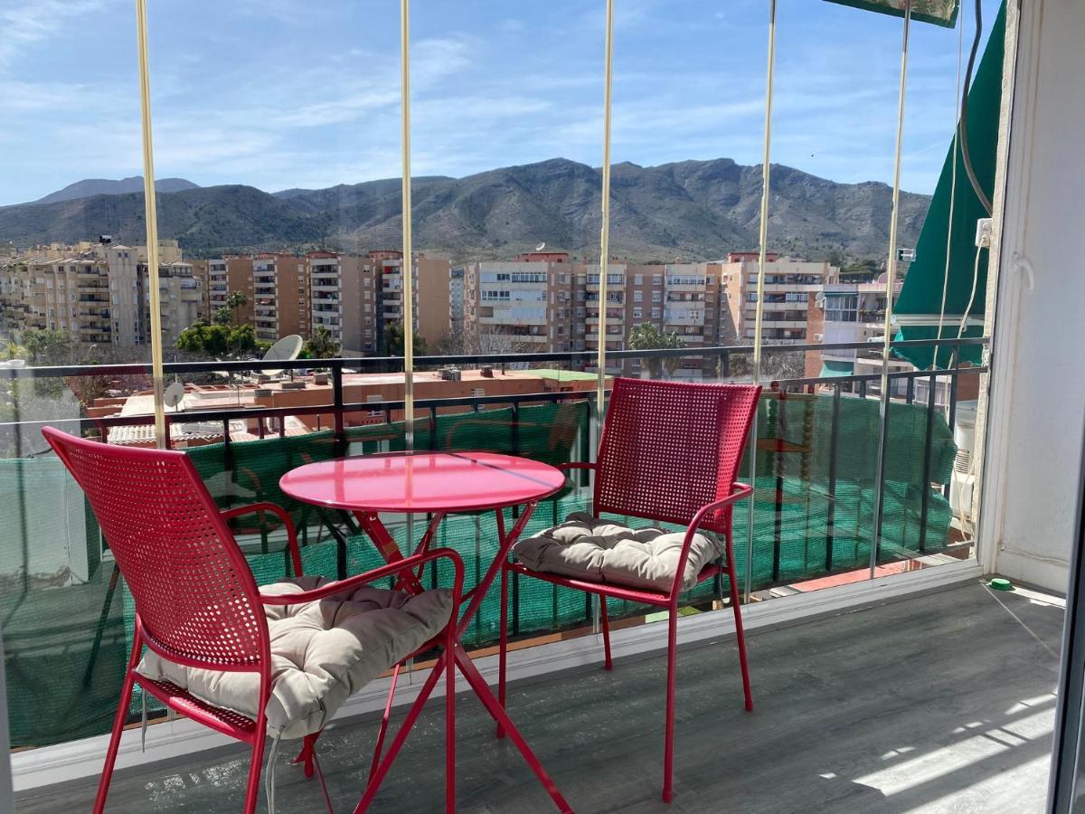 Lafrenchtouch - Coqueto Estudio Terraza Con Vistas 托雷莫利诺斯 外观 照片